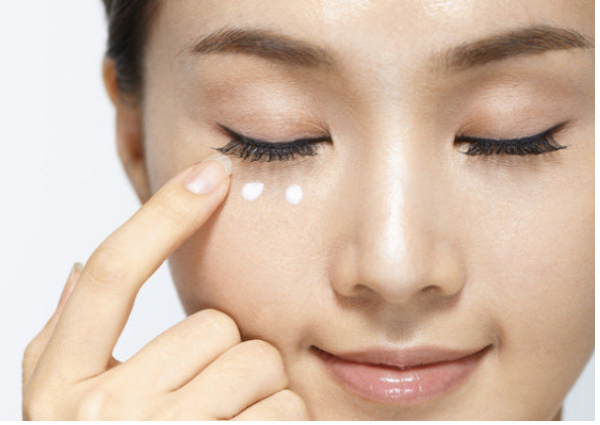 Cuidado ojos y labios
